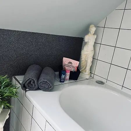 40 M2 Dachgeschosswohnung Apartment