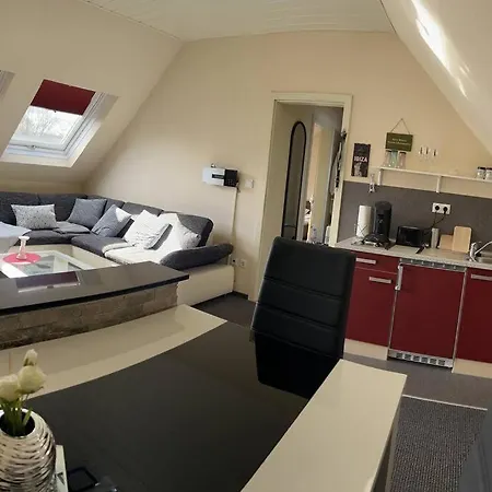 Apartment 40 M2 Dachgeschosswohnung Paderborn