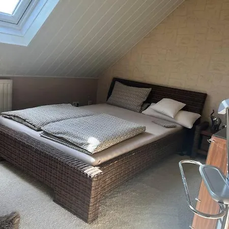 40 M2 Dachgeschosswohnung Paderborn